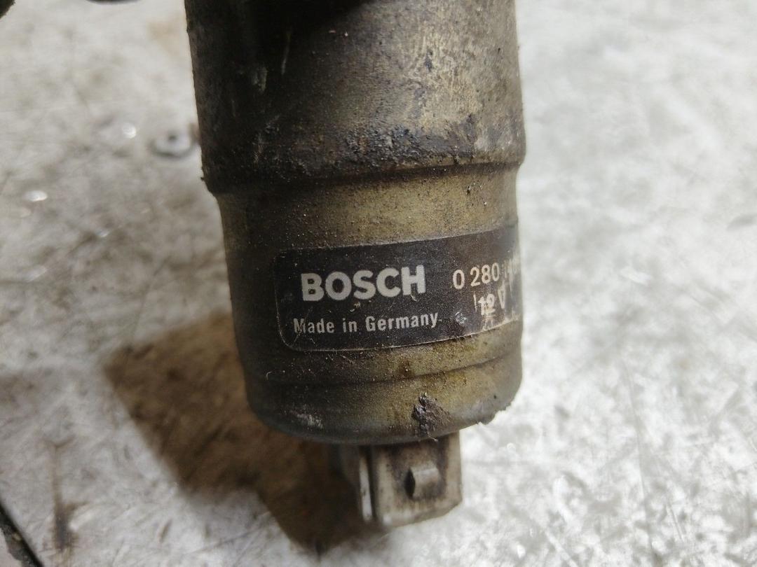 Клапан холостого хода FKMFBG Peugeot 405 купить в магазине запчастей бу