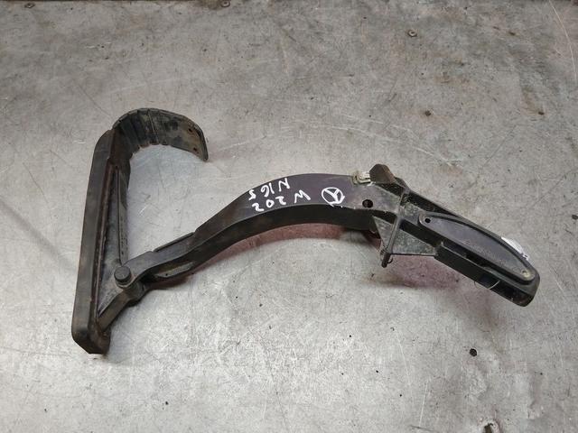 Педаль газа 85ZGEM Mercedes C W202 купить с доставкой