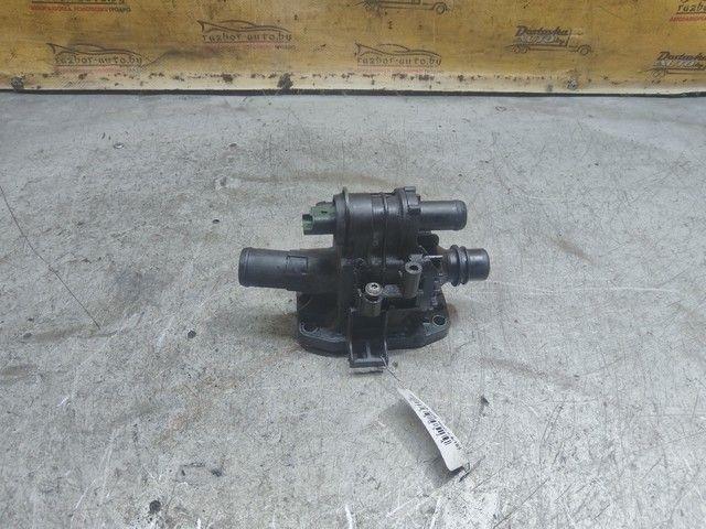 Корпус термостата G2HAR2 Ford Focus