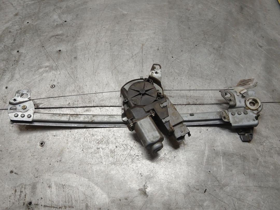 Стеклоподъемник электрический передний левый L4HPL6 Citroen C3