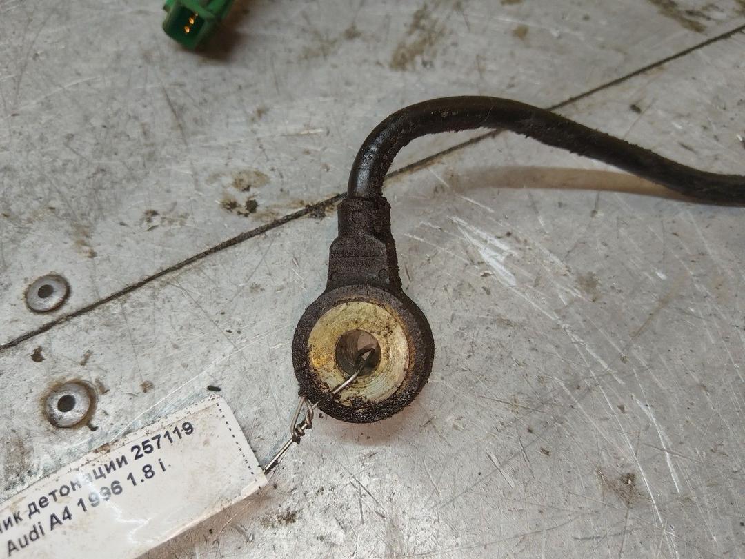 Датчик детонации 257119 Audi A4 - Фото 3