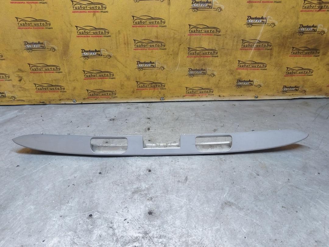 Бленда 00TVL3 Peugeot 307 купить в магазине запчастей бу