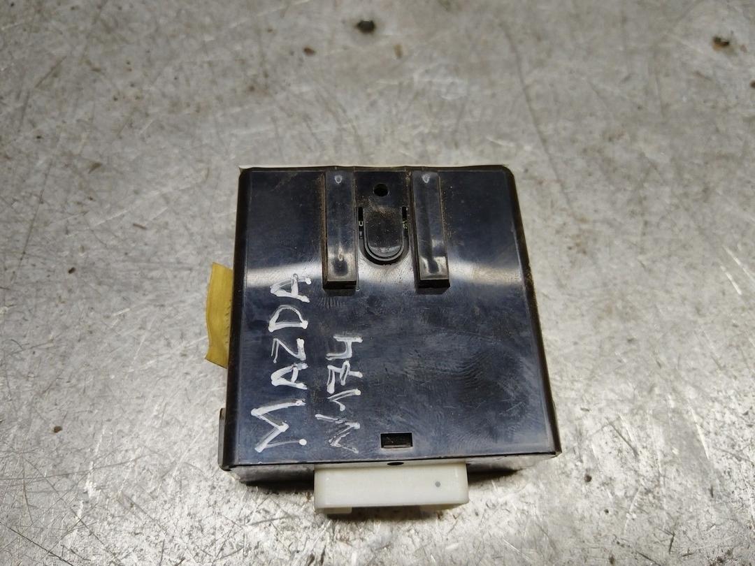 Реле (прочие) Z2IX7K Mazda Premacy купить