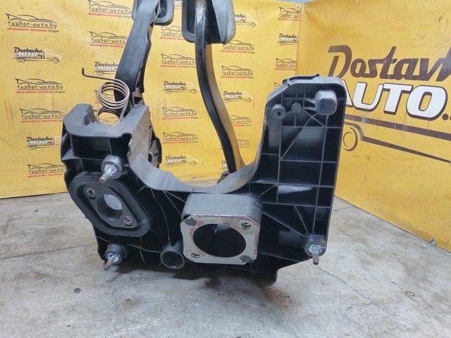 Узел педальный (блок педалей) 1G8XHP Opel Insignia undefined