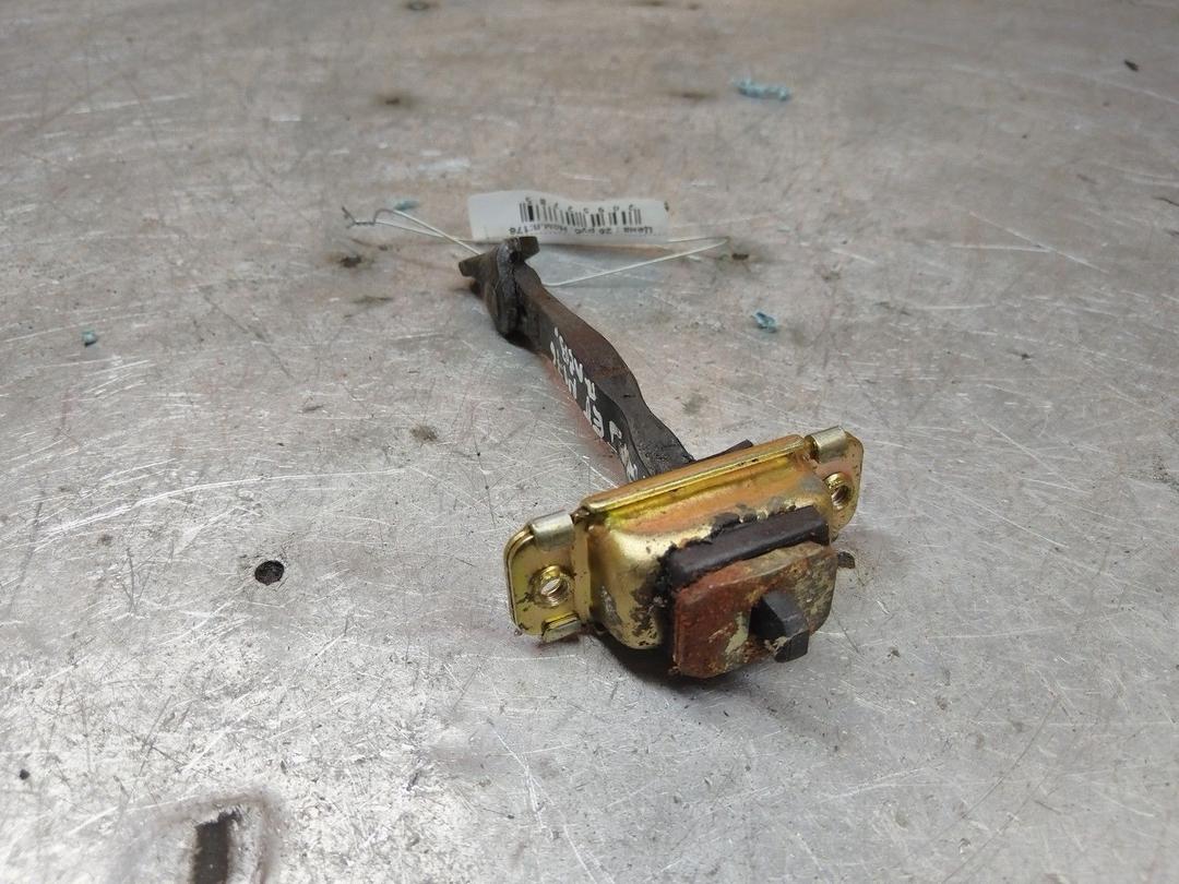 Ограничитель открывания двери передней 16NC2D Hyundai Trajet - Фото 2