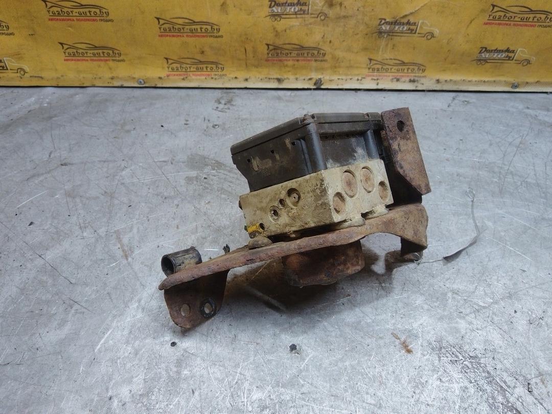 Блок ABS A1ZR82 Renault Laguna купить на авторазборке