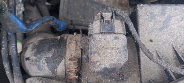 Расходомер воздуха OUUQ1W Mazda Premacy - Фото 2