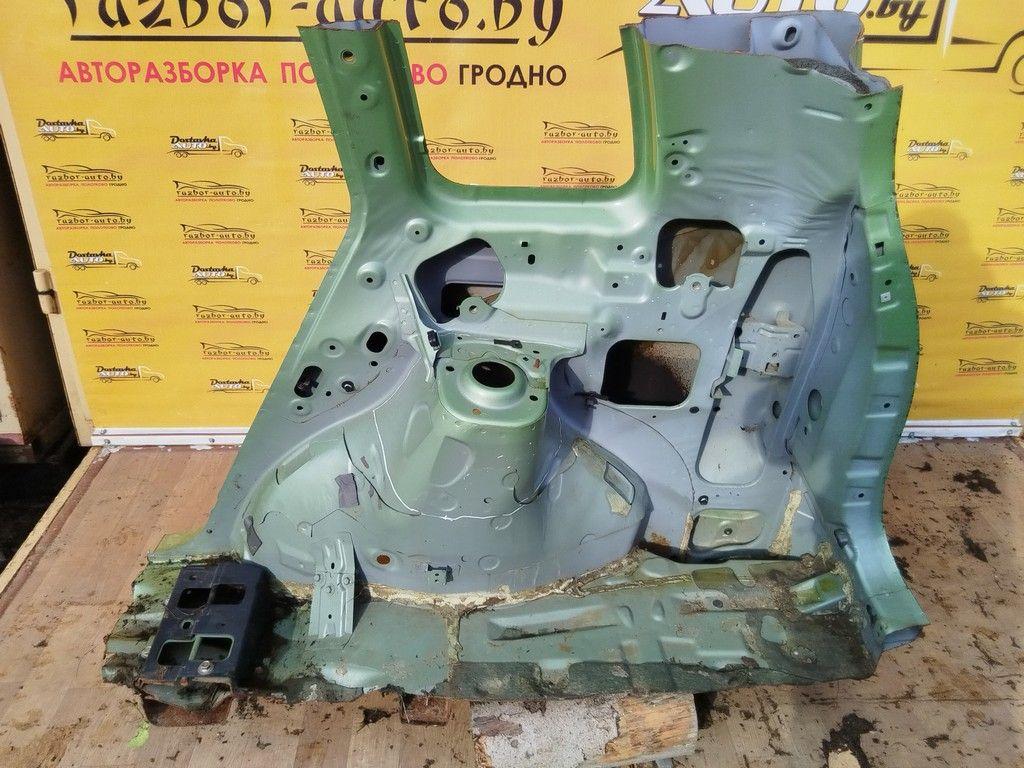 Крыло заднее правое DA4812 Mazda Premacy undefined