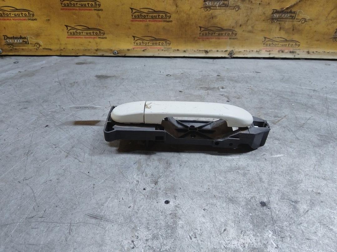 Ручка наружная передняя правая 9L0Y3S Nissan Note - Фото 4