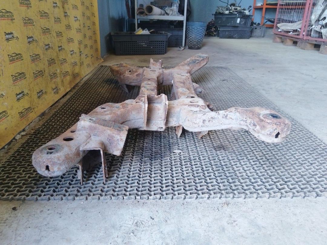 Балка подвески задняя 7CQFW0 Opel Insignia купить с доставкой