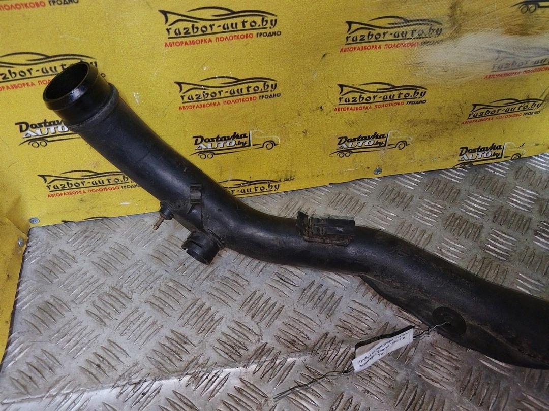 Патрубок интеркулера V118YV Volkswagen Sharan - Фото 2