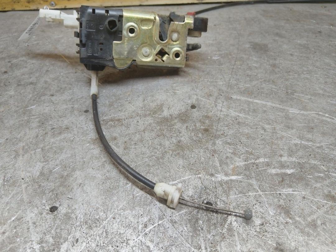 Замок двери задней правой TR08CK Peugeot 407 купить в магазине запчастей бу