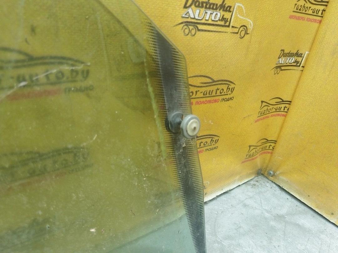 Стекло двери передней левой W420FM Audi 80 купить на авторазборке