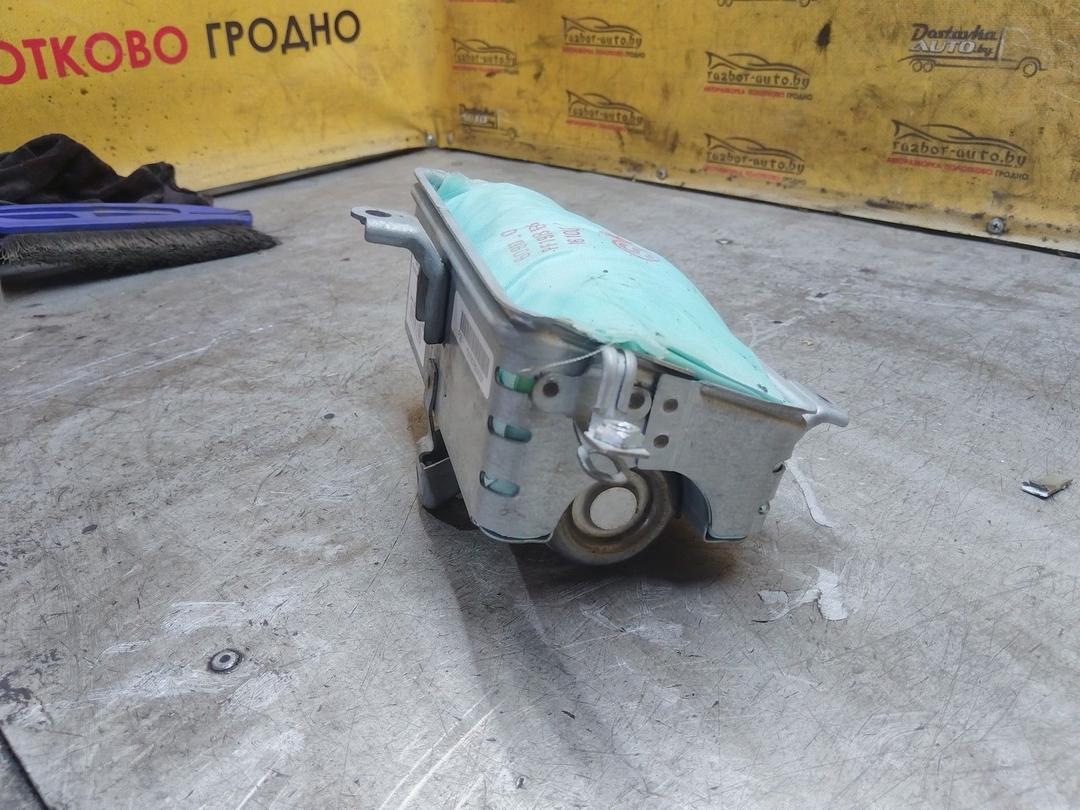 Подушка безопасности пассажира 7L0V5J Toyota Corolla купить в магазине запчастей бу