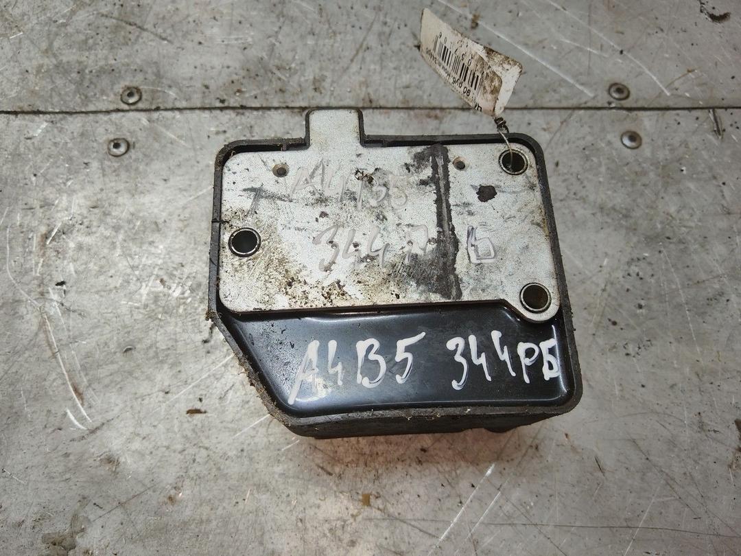 Катушка зажигания 13AEUP Audi A4 купить в магазине запчастей бу
