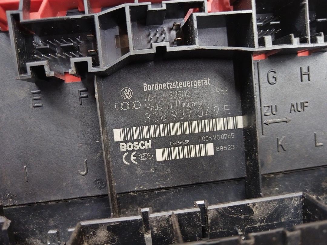 Блок предохранителей 2KBWCY Volkswagen Caddy - Фото 5