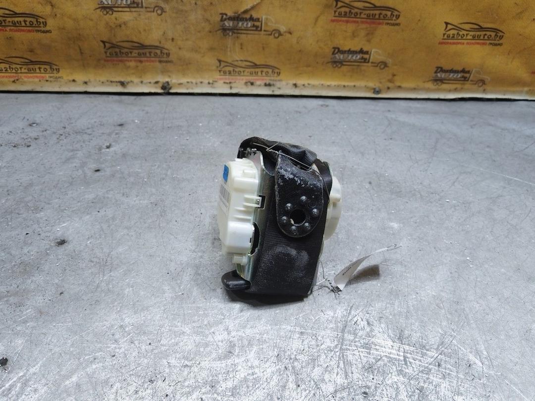 Ремень безопасности задний правый HVUTF4 Skoda Fabia купить в магазине запчастей бу