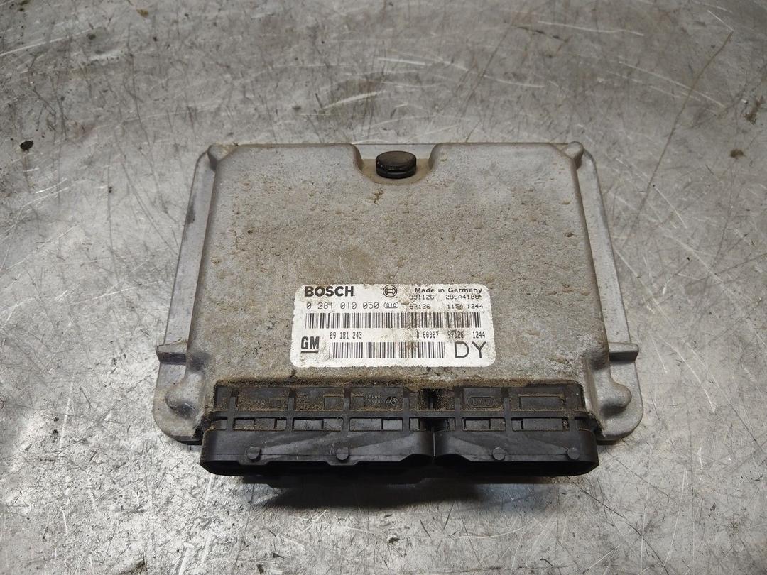 Блок управления двигателем 7Q9FKB Opel Astra - Фото 1