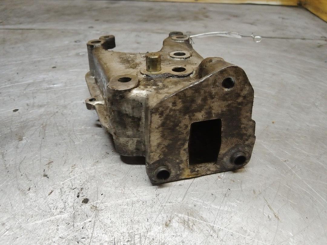 Кронштейн двигателя J0PKK4 Citroen C5 купить с доставкой. Огромный выбор запчастей и марок авто. У нас есть практически все.