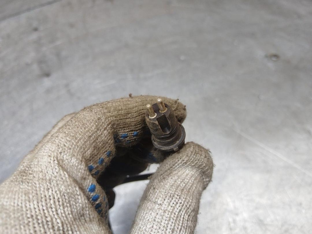 Датчик ABS передний 7Y0K51 Renault Laguna купить