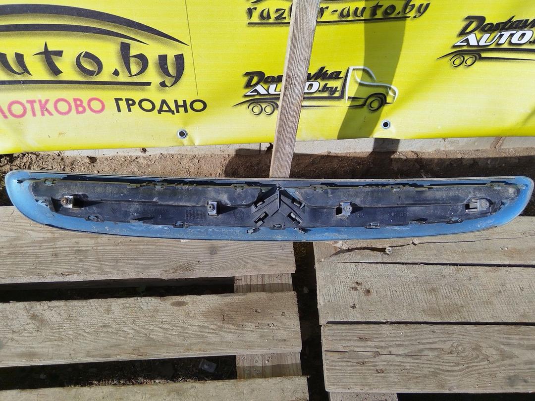 Решетка капота 1A808V Citroen Xsara Picasso - Фото 2