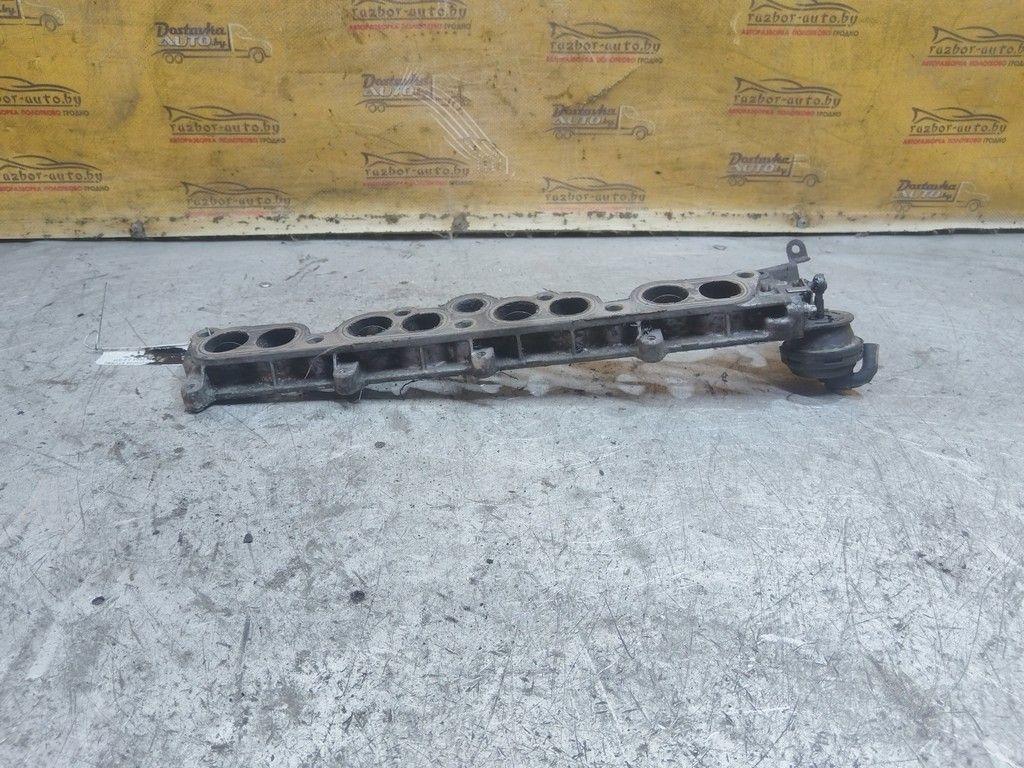 Коллектор впускной 5TVR6C Opel Zafira - Фото 2