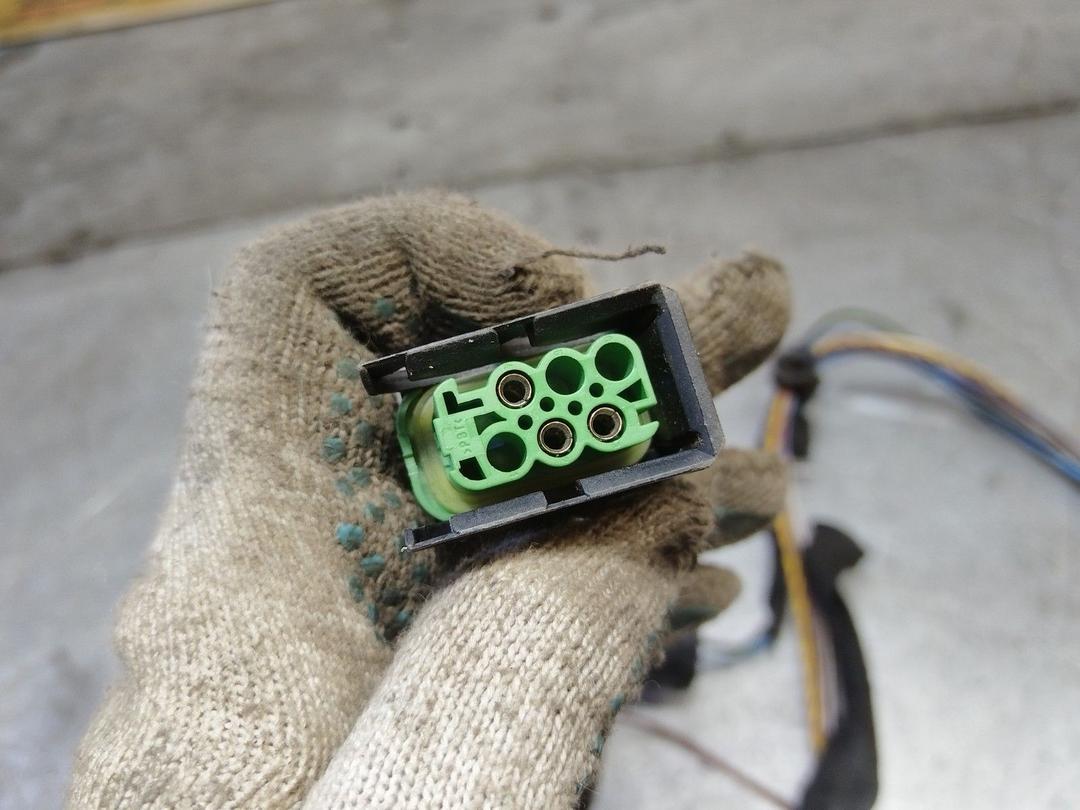 Проводка двери задней правой LM88QH BMW 5 E39 - Фото 4