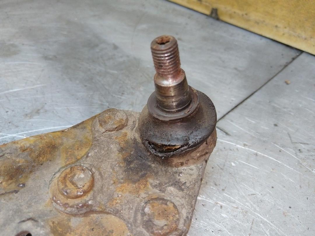 Рычаг передний правый U70GTL Volkswagen Polo купить