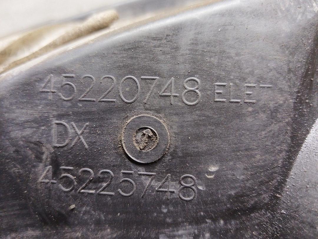 Фара правая QYCZUJ Fiat Linea - Фото 10