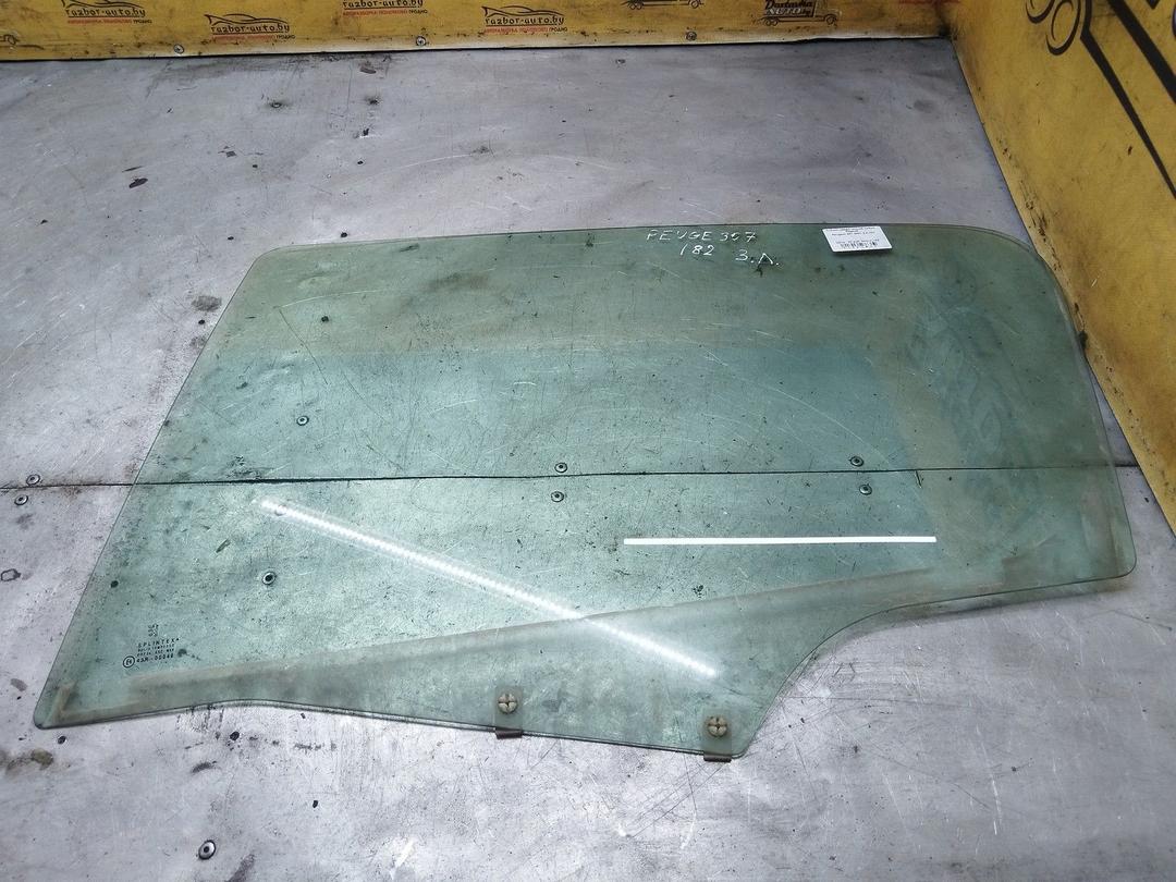 Стекло двери задней левой FD8A2F Peugeot 307 - Фото 1