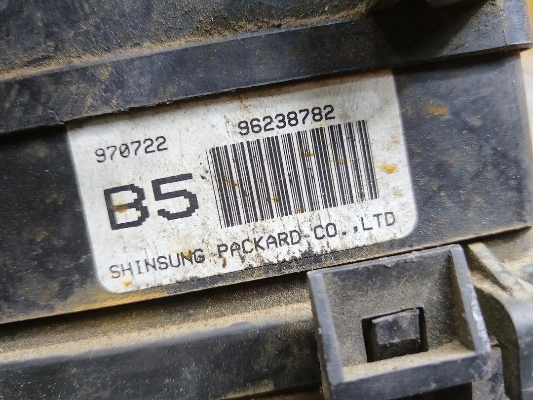 Блок предохранителей 6QU250 Daewoo Nubira купить на авторазборке