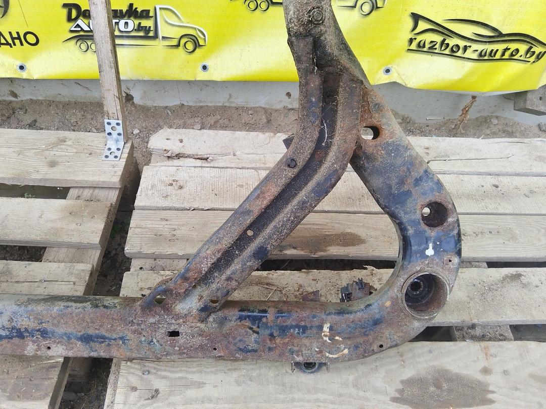 Балка подвески передняя (подрамник) JDUH9I Opel Vectra купить с доставкой