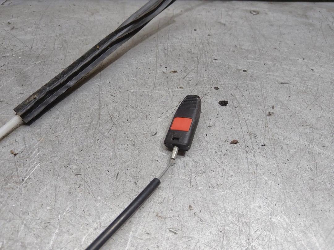 Замок двери передней правой KRY1M9 Opel Astra - Фото 6