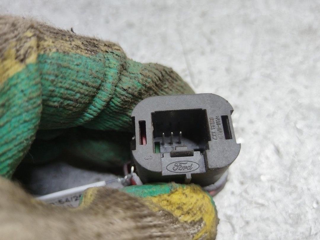 Кнопка аварийной сигнализации KAWZRI Ford Focus - Фото 3