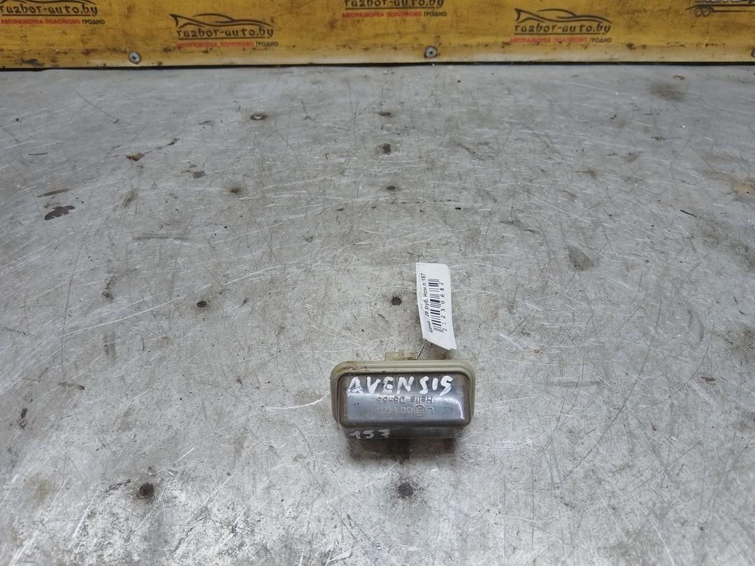 Подсветка номера TLG43Y Toyota Avensis - Фото 1