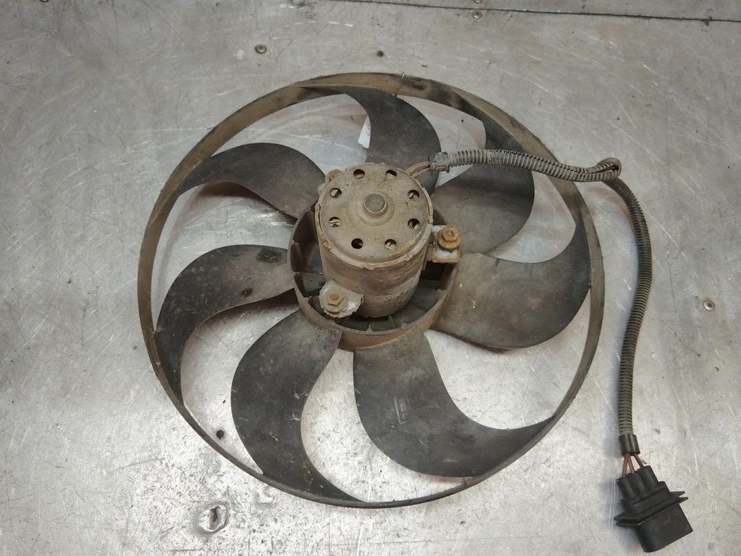 Вентилятор радиатора 5WZW7T Volkswagen Golf купить с доставкой