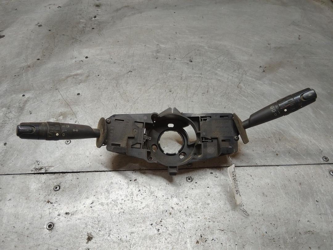 Переключатель подрулевой (стрекоза) UFLTKF Citroen Xsara
