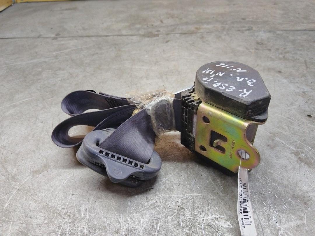 Ремень безопасности задний левый MR1O01 Renault Espace купить