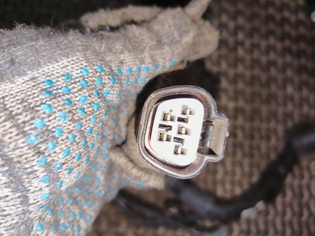 Проводка Y9UV42 Toyota Corolla - Фото 17