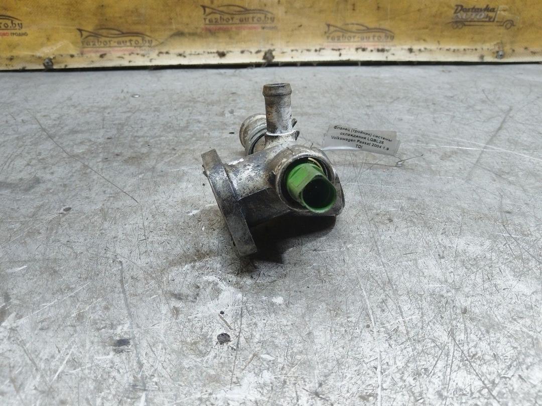 Фланец (тройник) системы охлаждения LQBL25 Volkswagen Passat - Фото 5