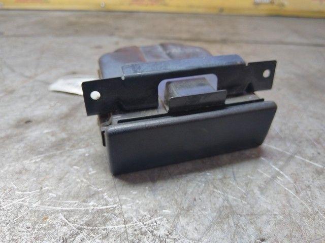 Пепельница UM49FT Rover 200 - Фото 3