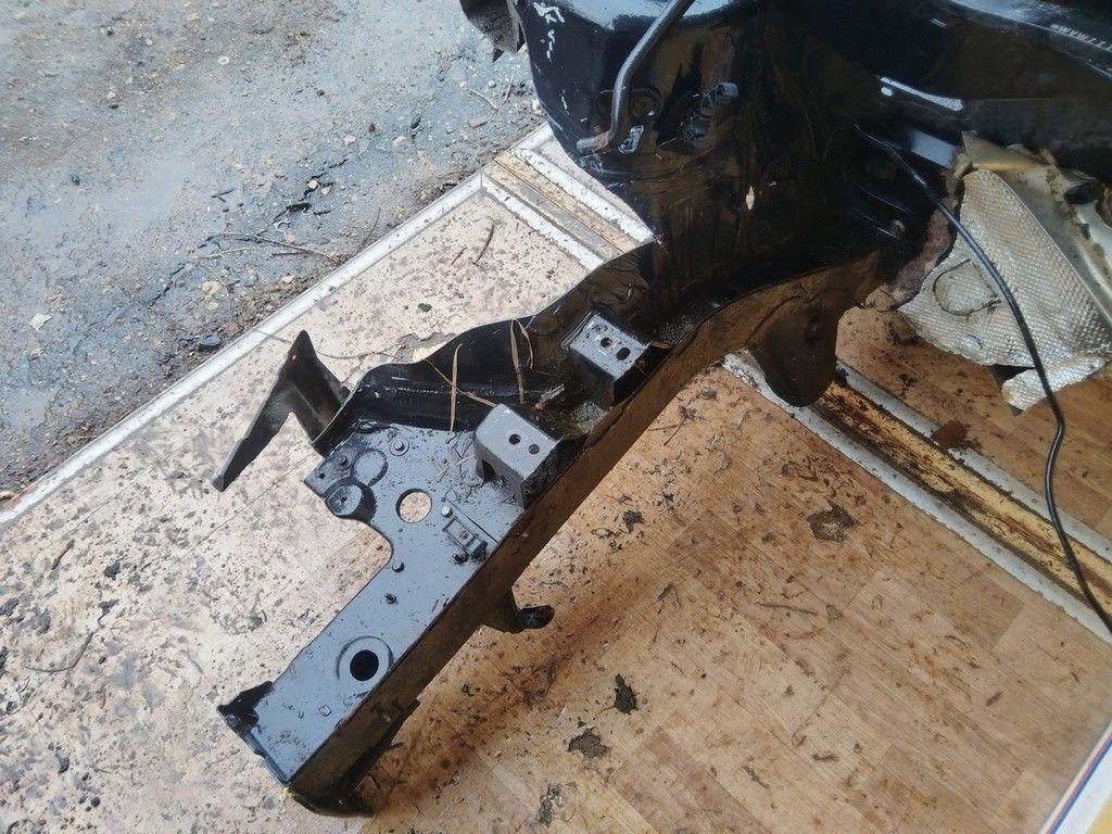 Стойка кузовная передняя правая 2VN7Q5 Volkswagen Golf купить на авторазборке