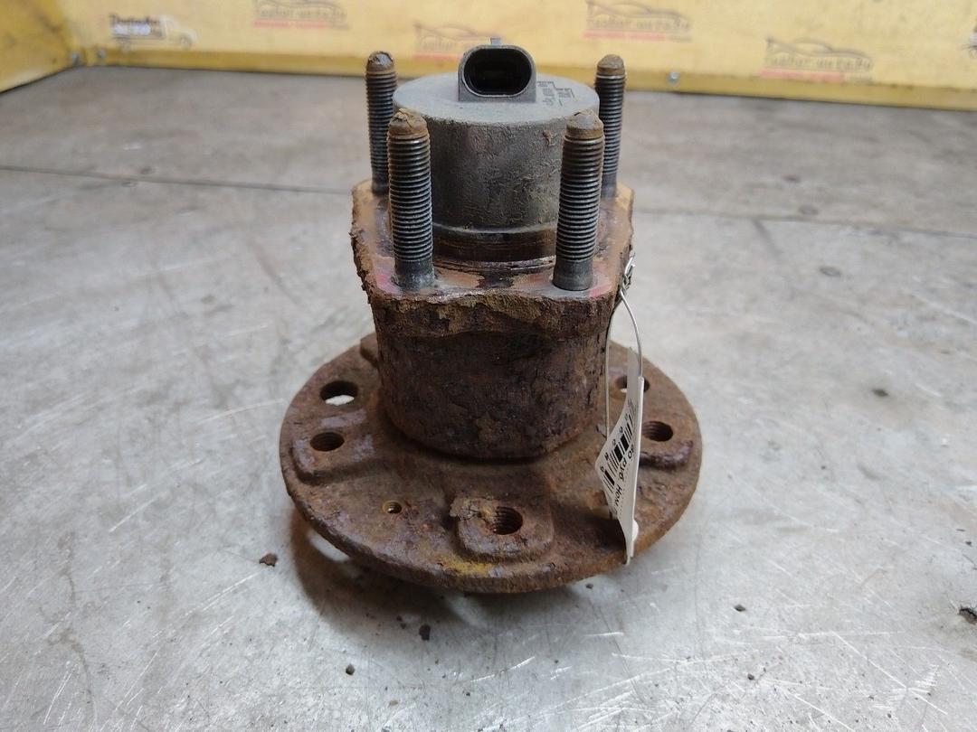 Ступица задняя левая B93RQY Opel Zafira купить с доставкой