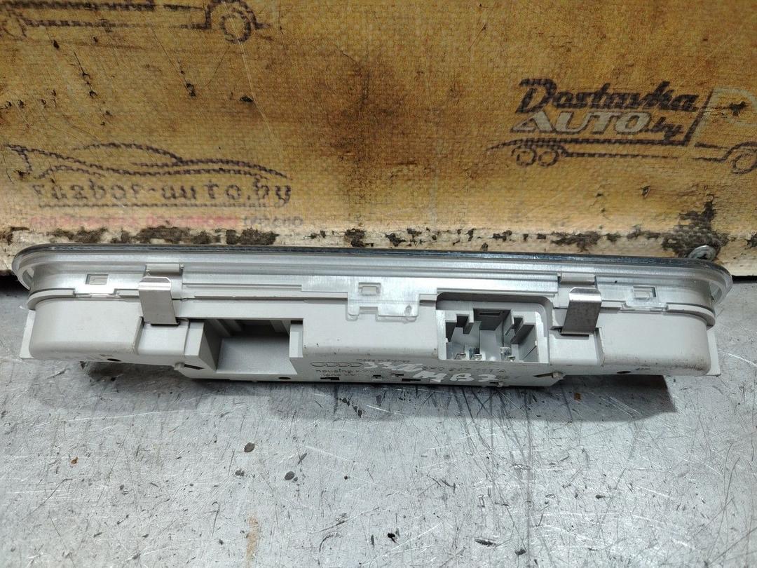 Подсветка салона H8BZ09 Audi A4 - Фото 4