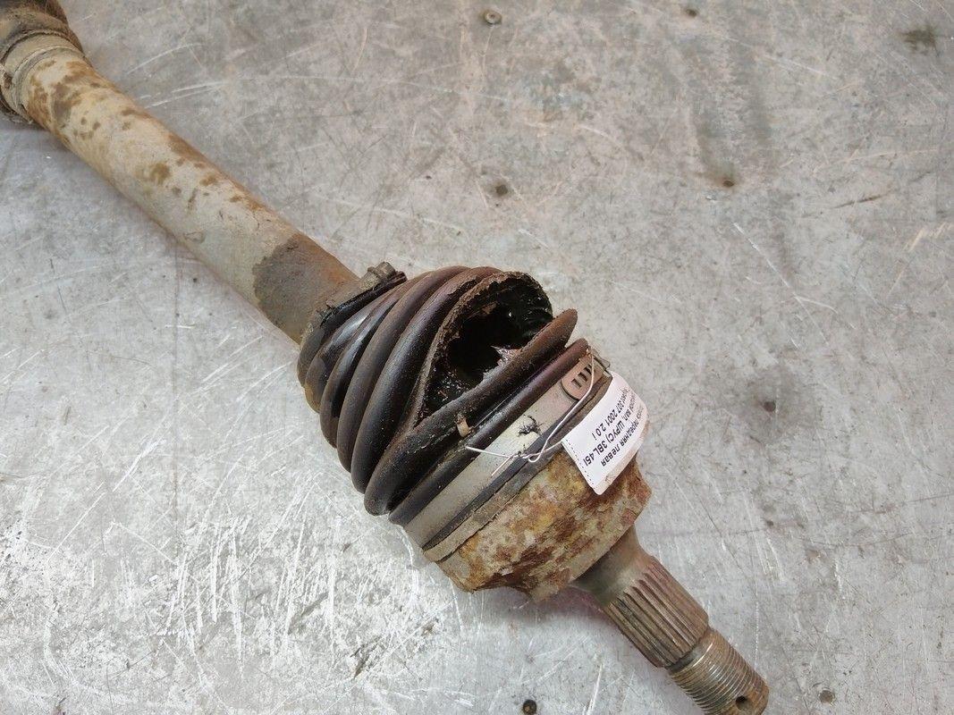 Полуось передняя левая (приводной вал, ШРУС) 3BL45I Peugeot 307 купить на авторазборке