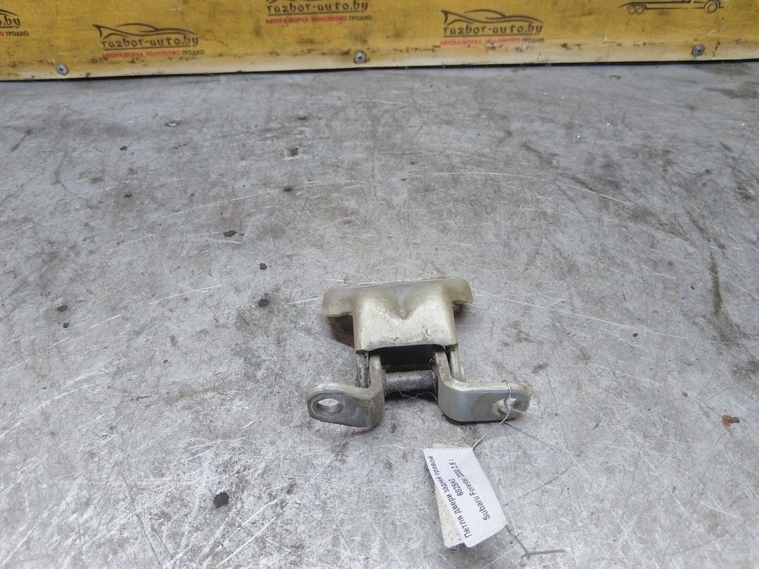 Петля двери задней правой 682SK0 Subaru Forester