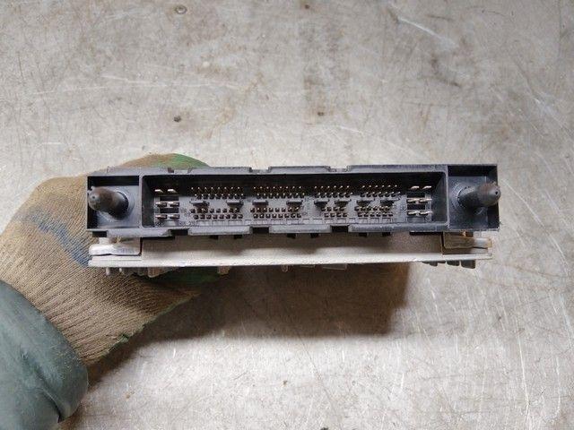 Блок управления двигателем Y8UG0Q Volvo V70 купить