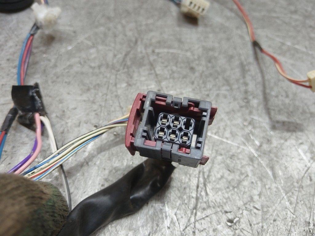 Проводка двери передней правой EBB3BF Toyota Avensis - Фото 7