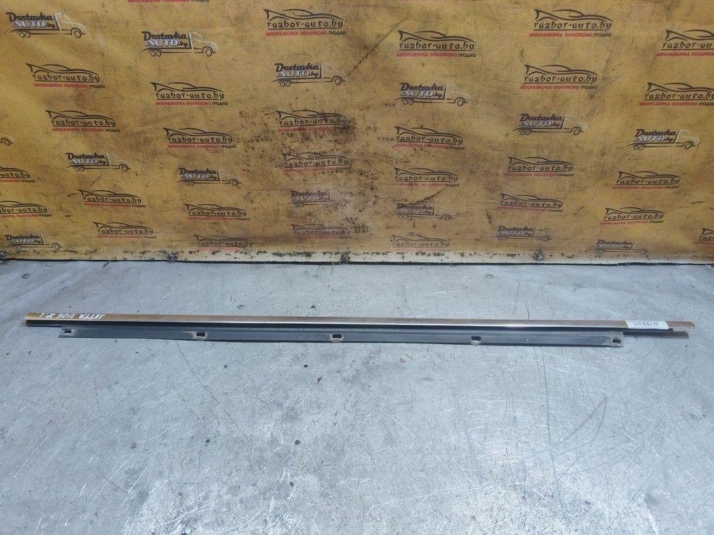 Молдинг стекла двери задней левой наружный IZDX8W Volkswagen Jetta - Фото 2