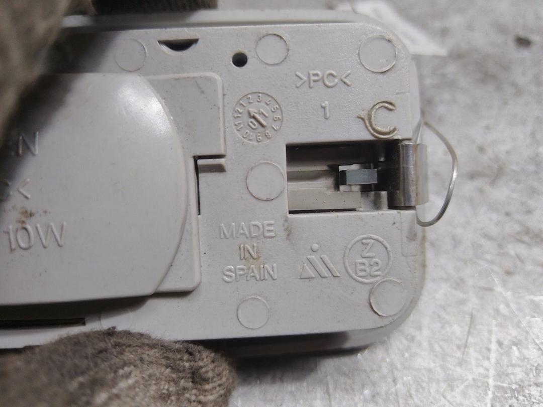 Фонарь салона (плафон) I18ZOW Volkswagen Polo - Фото 6